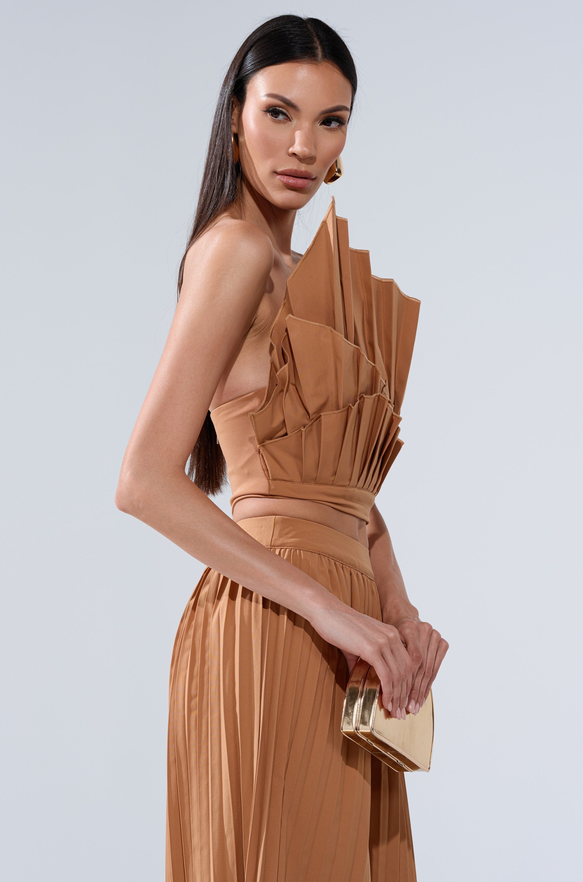 STAR OF THE NIGHT PLEATED BLOUSE