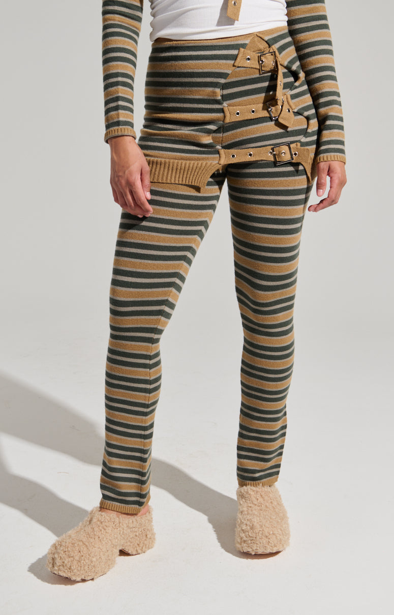 SAY LESS FLARE PANT
