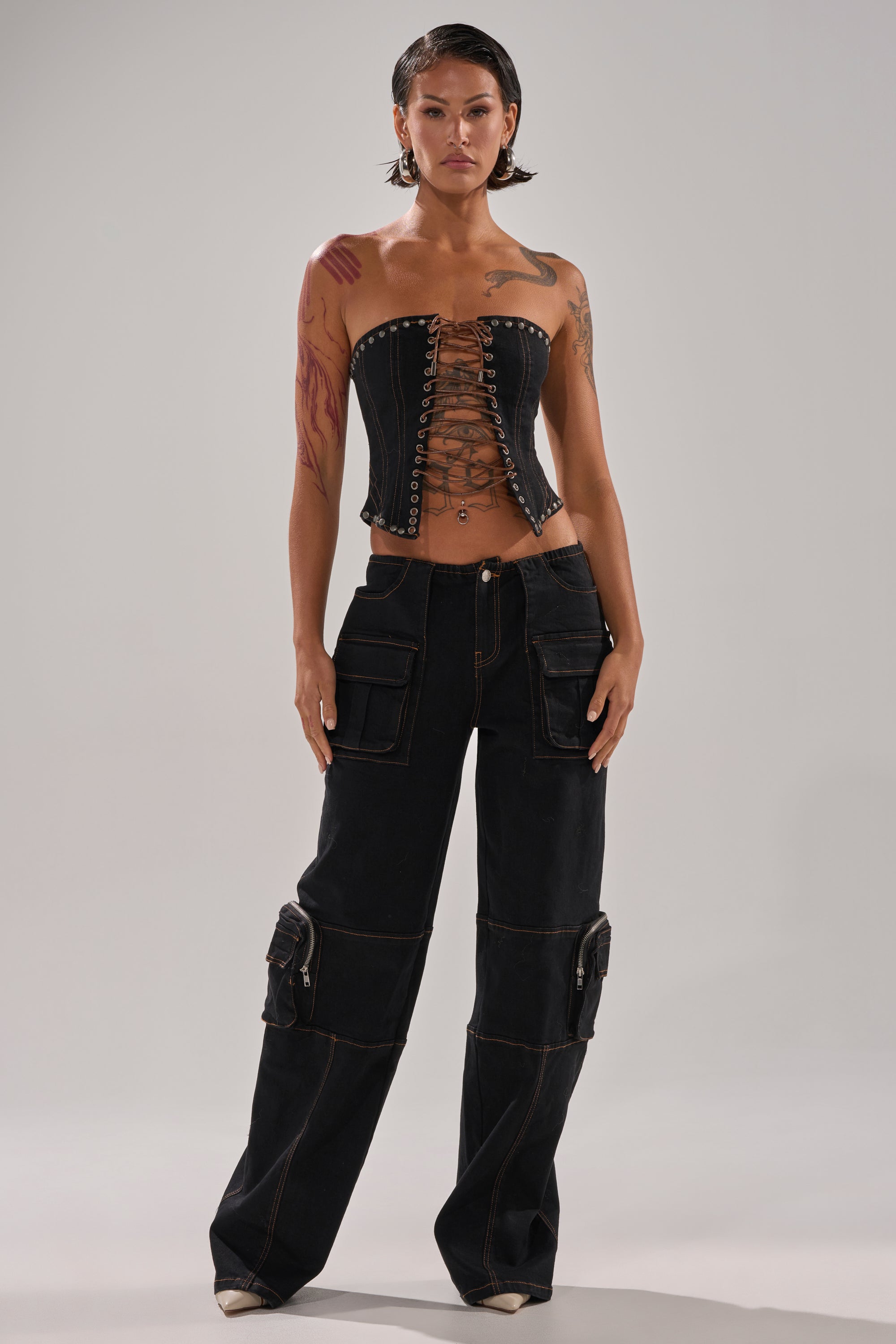 FEELING FRISKY LACE UP CORSET