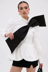 SO CHIC BOW BLOUSE