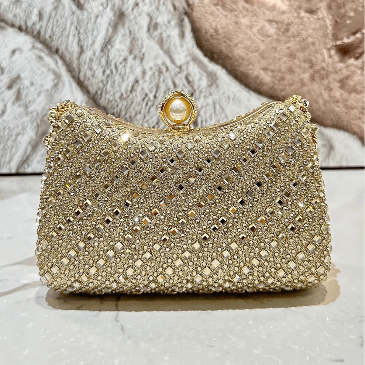 Diamond-Detail Evening Bag for Wedding and Banquet with Messenger Strap