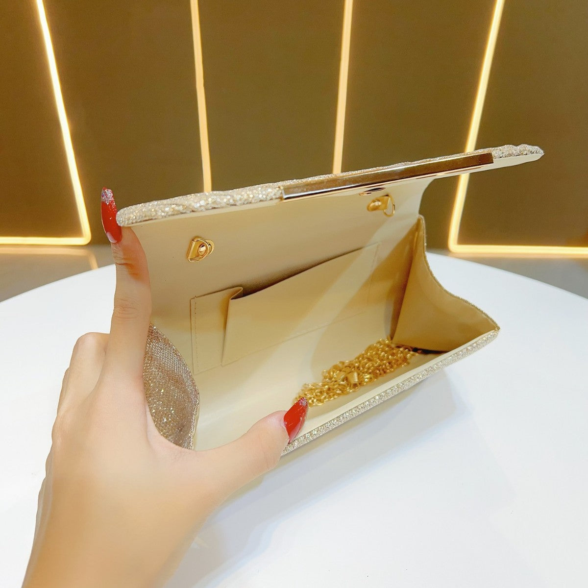 Pleated Evening Clutch for Women – Small Shoulder & Crossbody Purse
