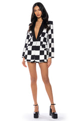 CHECKMATE FITTED MID RISE SHORTS