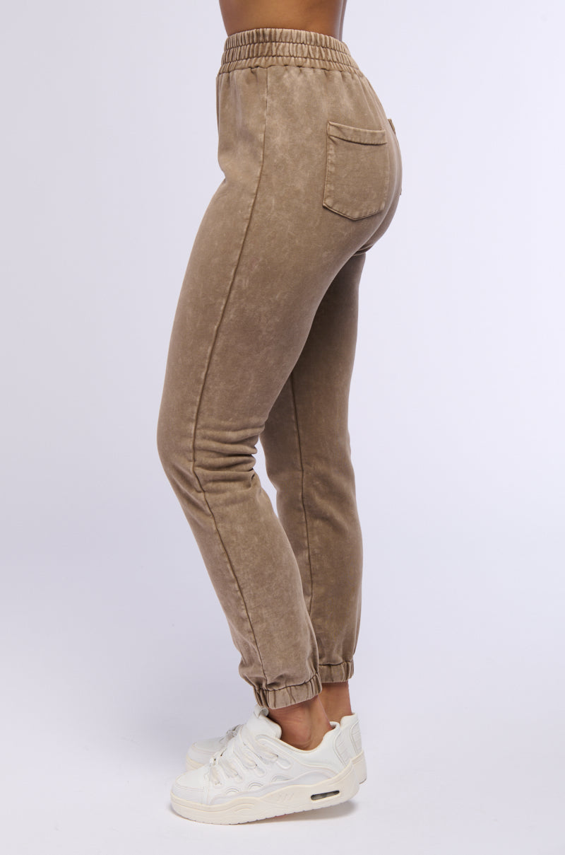 NEVER MIND BABE MINERAL WASH JOGGER PANT